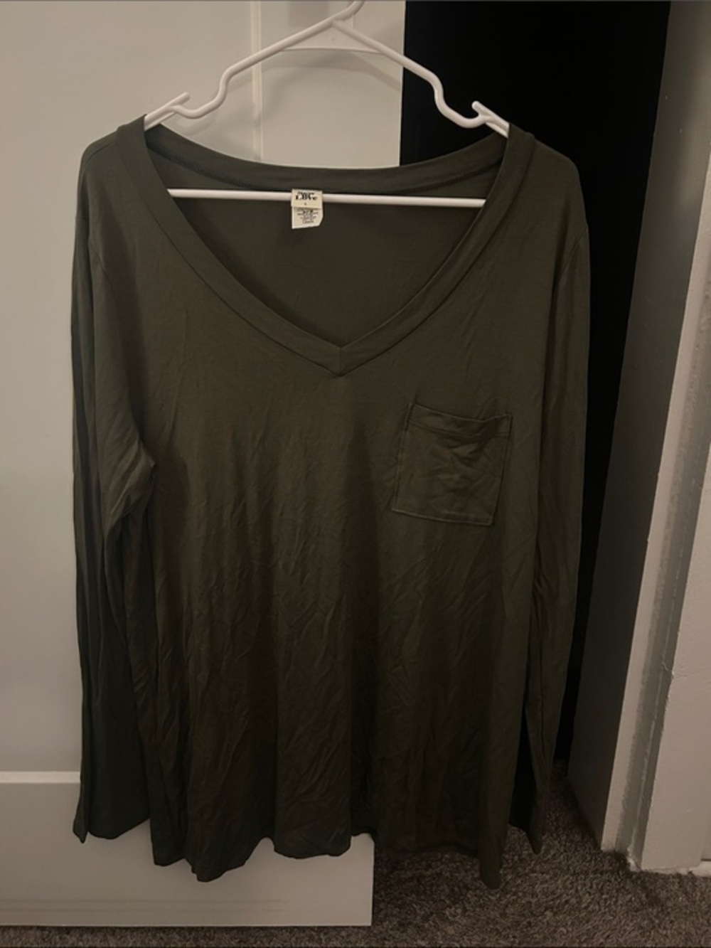 Sew in Love Long Sleeve Vneck Tee Olive- Large